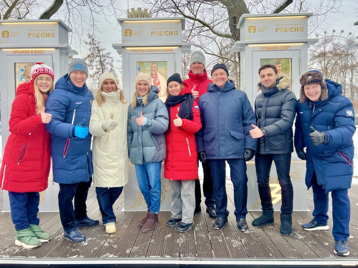Олимпийский чемпион Максим Опалев принял участие в открытии &quot;Аллеи Славы&quot; на ВДНХ